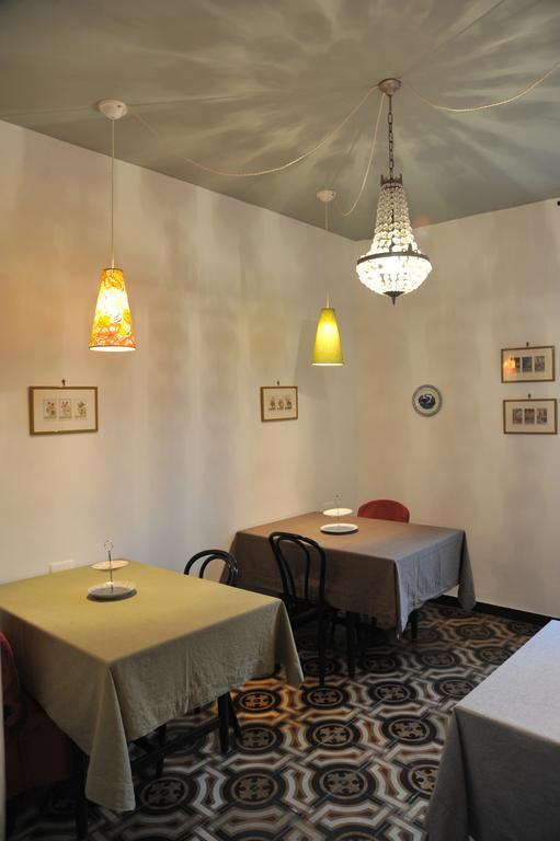 Erasmo Rooms & Breakfast Finale Ligure Eksteriør billede